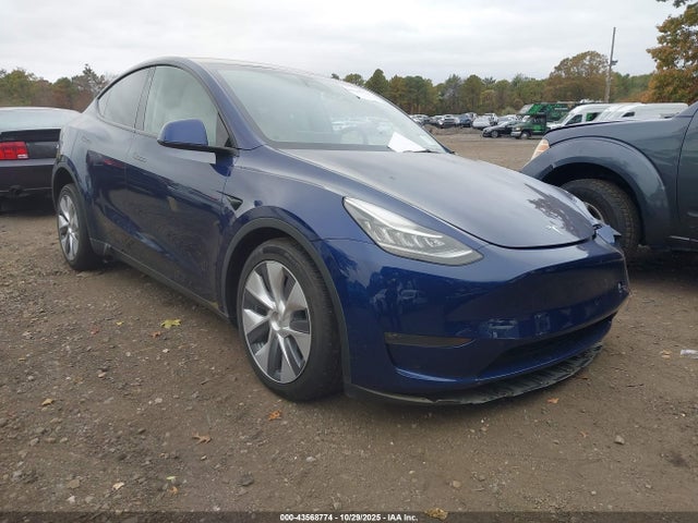 2023 TESLA MODEL Y 7SAYGDEEXPA094779 Photo 0