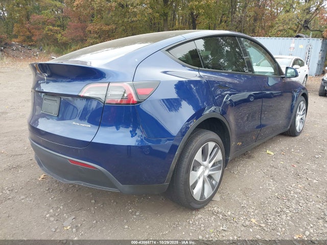 2023 TESLA MODEL Y 7SAYGDEEXPA094779 Photo 3