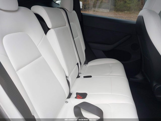 2023 TESLA MODEL Y 7SAYGDEEXPA094779 Photo 7