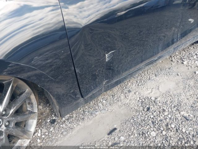 2018 MAZDA MAZDA3 3MZBN1V39JM160070 Photo 5