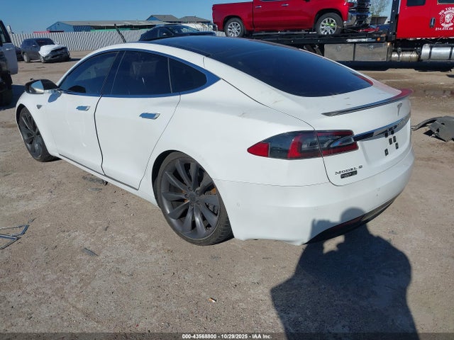 2016 TESLA MODEL S 5YJSA1E22GF154128 Photo 2