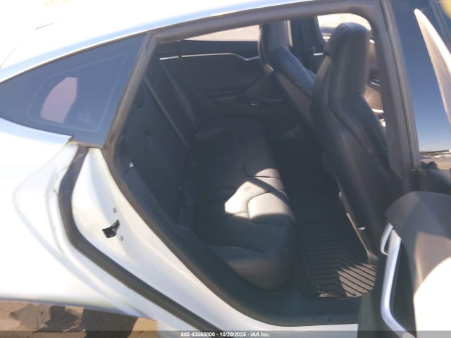 2016 TESLA MODEL S 5YJSA1E22GF154128 Photo 7