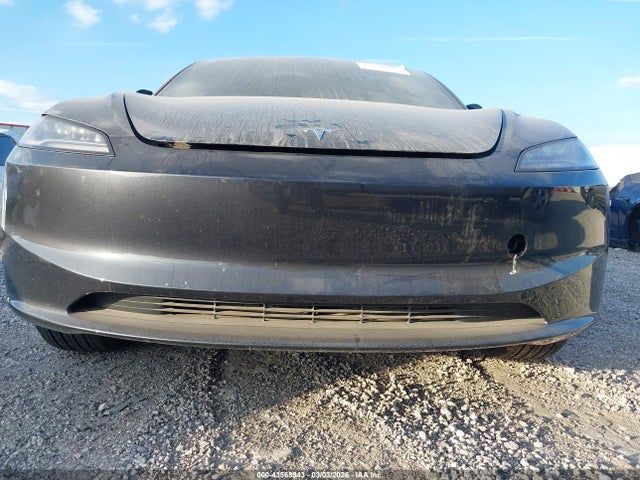 Продаж на аукціоні авто 2025 Tesla Model 3, vin: 5YJ3E1EA8SF047657, номер лоту: 43568943