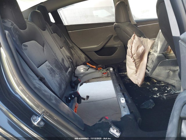 Продаж на аукціоні авто 2025 Tesla Model 3, vin: 5YJ3E1EA8SF047657, номер лоту: 43568943