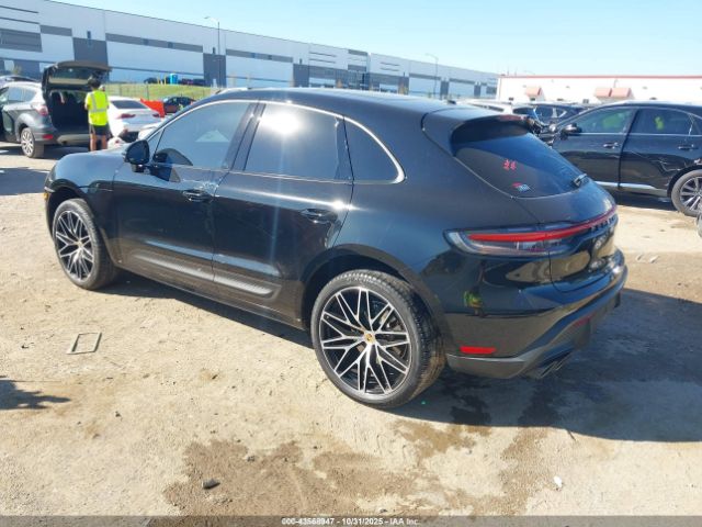 2023 PORSCHE MACAN WP1AA2A54PLB14596 Photo 2