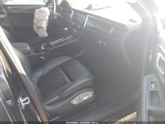 2023 PORSCHE MACAN WP1AA2A54PLB14596 Photo 4