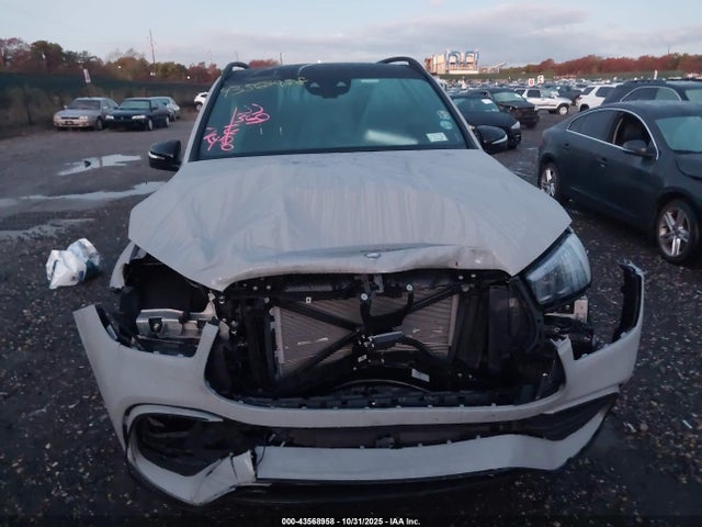 Продажа на аукционе авто 2025 Mercedes-benz Amg Gle 63 S 4matic+, vin: 4JGFB8KB9SB350179, номер лота: 43568958
