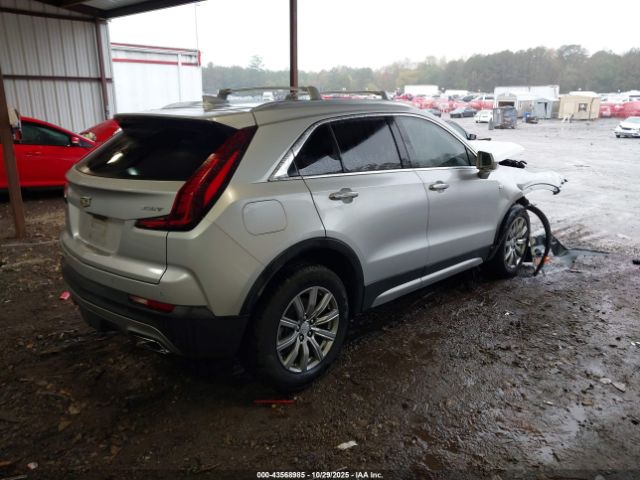 2020 CADILLAC XT4 1GYFZDR45LF087225 Photo 3