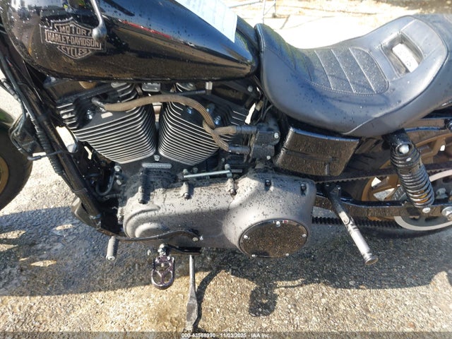 2016 HARLEY-DAVIDSON FXDLS 1HD1GS867GC324509 Photo 8