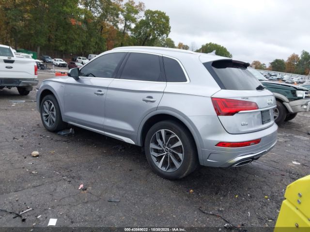 2022 AUDI Q5 WA1GAAFY1N2061393 Photo 2