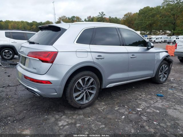 2022 AUDI Q5 WA1GAAFY1N2061393 Photo 3