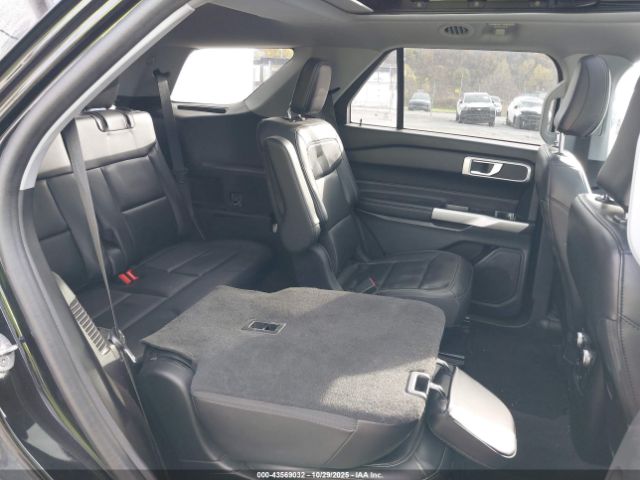 2022 FORD EXPLORER 1FMSK8DH9NGB25512 Photo 7