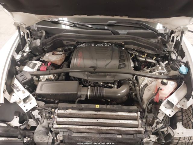 2018 ALFA ROMEO STELVIO ZASFAKNN6J7C00890 Photo 9