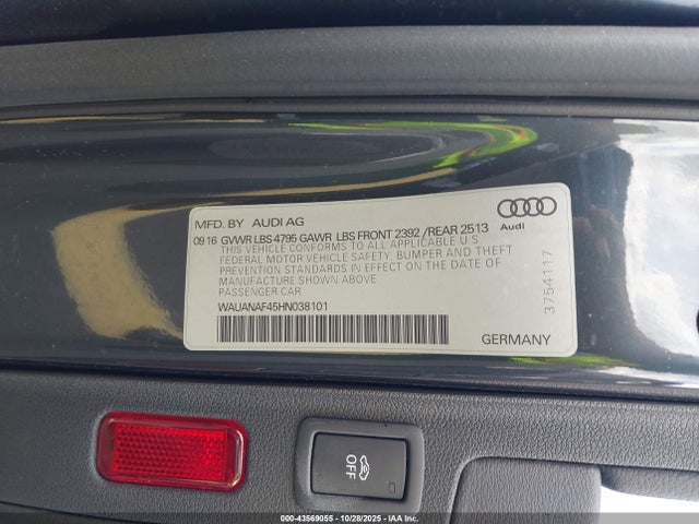 2017 AUDI A4 WAUANAF45HN038101 Photo 8