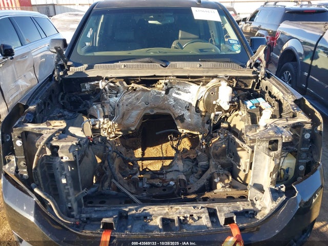 43569133 :رقم المزاد ، 1GKS2HKJ4HR374162 vin ، 2017 Gmc Yukon Xl Denali مزاد بيع
