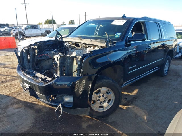 43569133 :رقم المزاد ، 1GKS2HKJ4HR374162 vin ، 2017 Gmc Yukon Xl Denali مزاد بيع