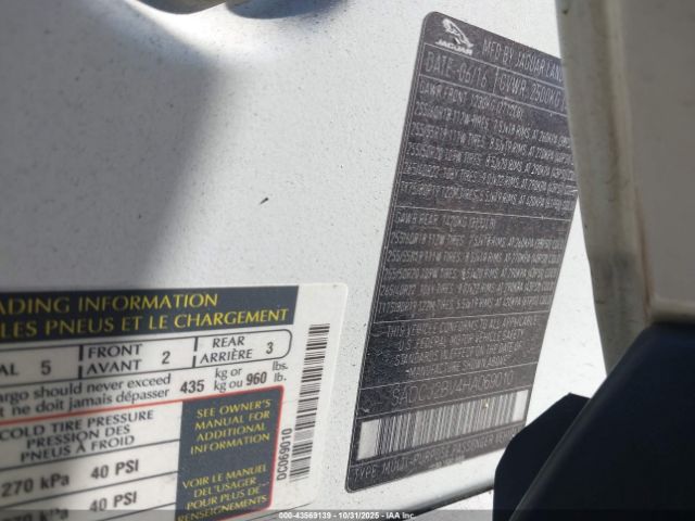 2017 JAGUAR F-PACE SADCJ2BV4HA069010 Photo 8