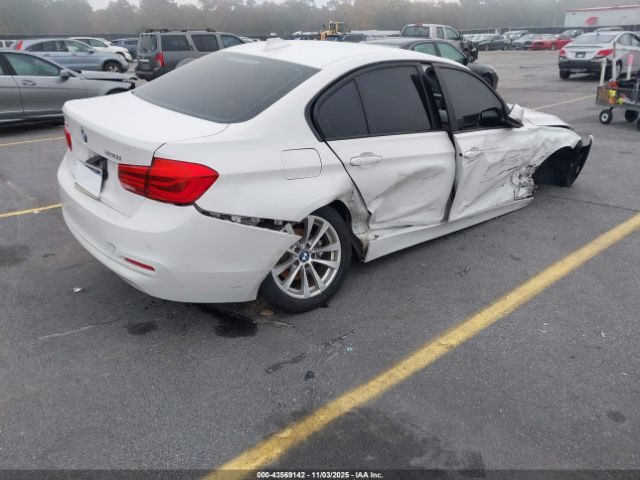 2017 BMW 320I WBA8E1G5XHNU13292 Photo 3