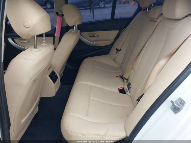 2017 BMW 320I WBA8E1G5XHNU13292 Photo 7