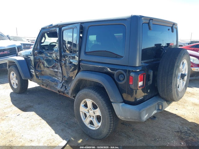 2019 JEEP WRANGLER UNLIMITED 1C4HJXDN1KW635257 Photo 2