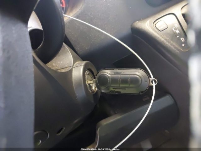 2017 RAM PROMASTER 1500 3C6TRVAG5HE508034 Photo 10