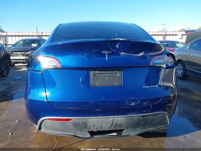 2024 TESLA MODEL Y 7SAYGDEEXRA283953 Photo 5