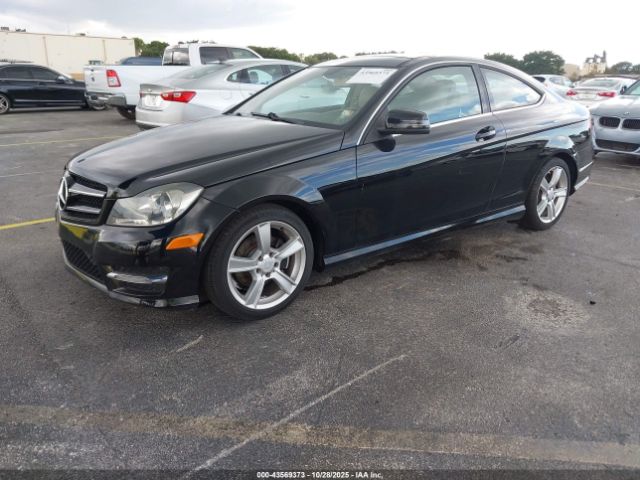2013 MERCEDES-BENZ C 250 WDDGJ4HB5DG030719 Photo 1