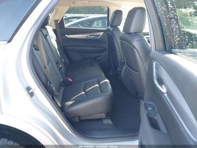 2018 CADILLAC XT5 1GYKNDRS8JZ150788 Photo 7