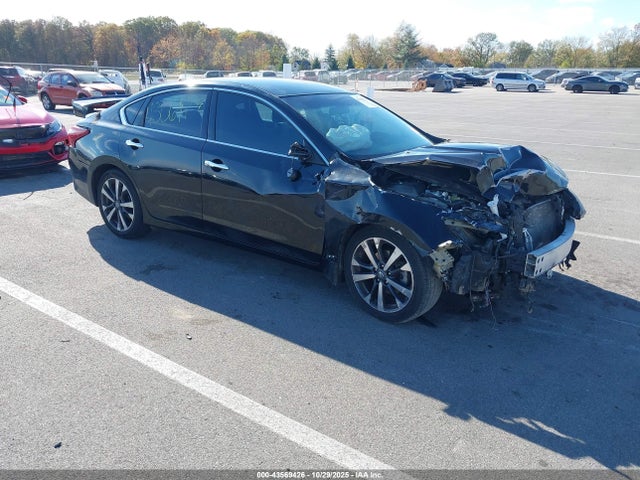 2018 1N4AL3AP3JC131521 main image