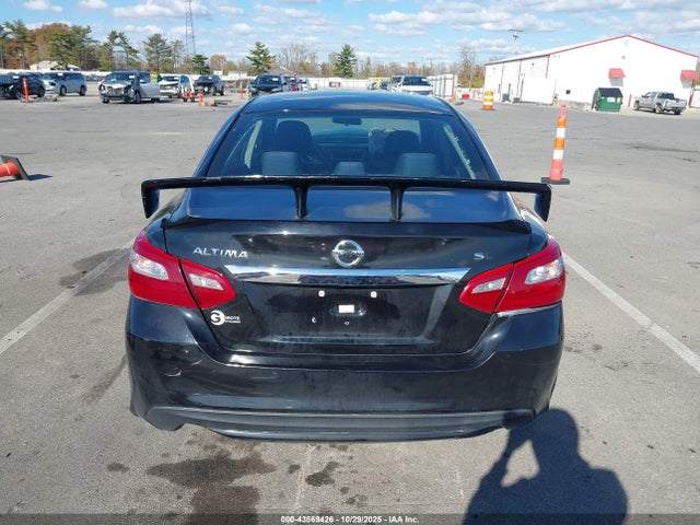 Nissan Altima 2.5 S 2018 1N4AL3AP3JC131521 Image 15