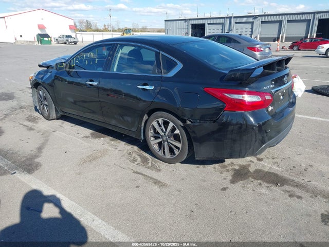 Nissan Altima 2.5 S 2018 1N4AL3AP3JC131521 Image 3