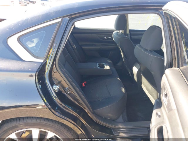 Nissan Altima 2.5 S 2018 1N4AL3AP3JC131521 Image 8