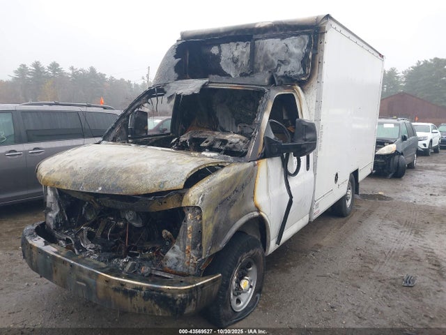 1GB0GRFP8J1331347 Chevrolet Express Cutaway Work Van