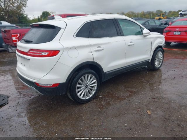 2019 LINCOLN MKC 5LMCJ1D94KUL52396 Photo 3