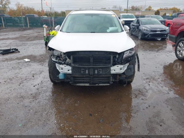 2019 LINCOLN MKC 5LMCJ1D94KUL52396 Photo 5