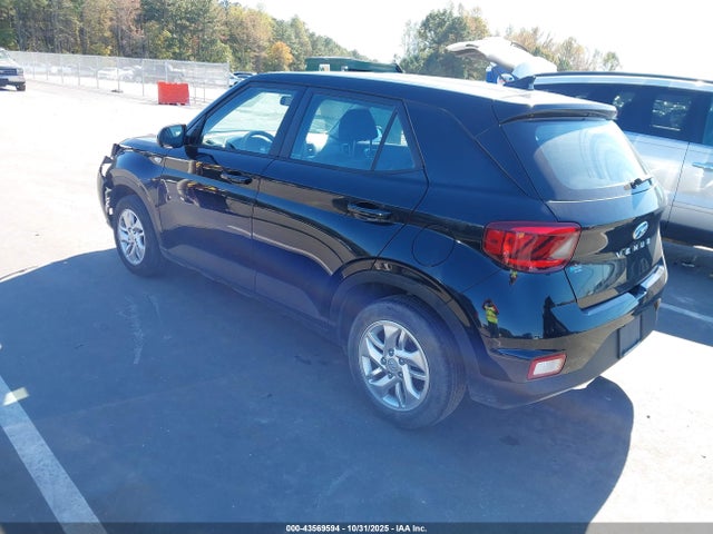 2021 HYUNDAI VENUE KMHRB8A35MU067180 Photo 2