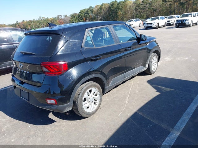 2021 HYUNDAI VENUE KMHRB8A35MU067180 Photo 3
