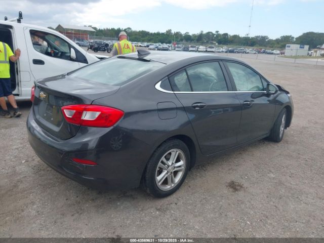 2017 CHEVROLET CRUZE 1G1BE5SM1H7246820 Photo 3