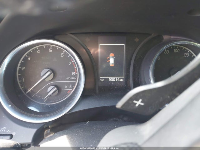 4T1B11HK0JU652978 Toyota CAMRY SE