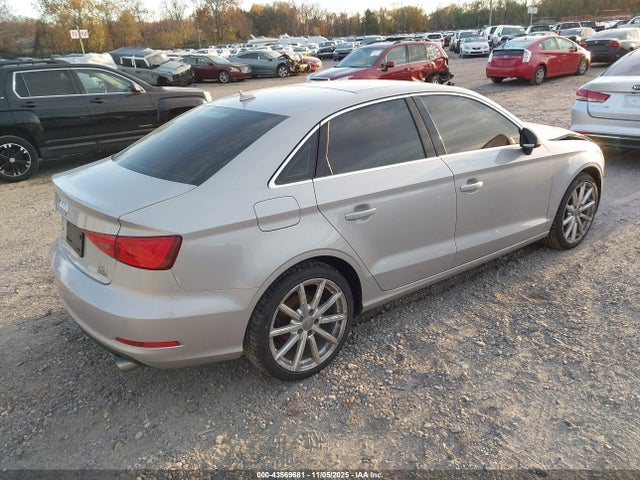 2016 AUDI A3 WAUE8GFF6G1097404 Photo 3