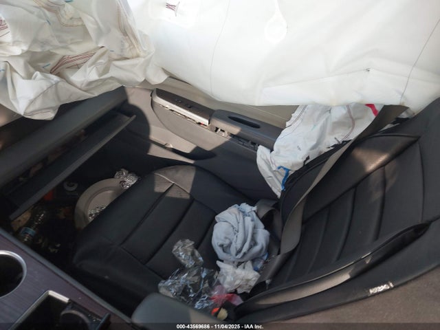 2021 TOYOTA SIENNA 5TDKRKECXMS042563 Photo 4