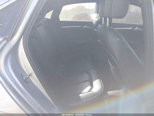 2015 AUDI A3 WAUCCGFF5F1025954 Photo 7