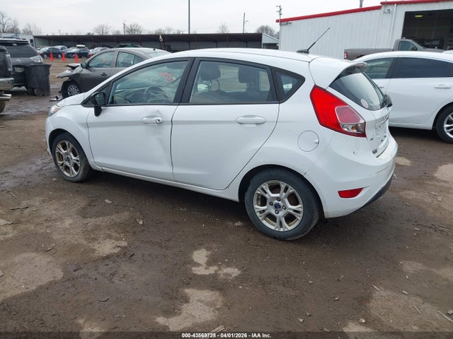 2016 FORD FIESTA 3FADP4EJ1GM167793 Photo 2