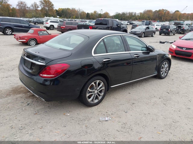 Продажа на аукционе авто 2017 Mercedes-benz C 300 4matic, vin: 55SWF4KBXHU186883, номер лота: 43569744