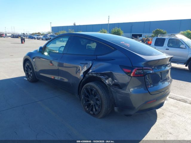2023 TESLA MODEL Y 7SAYGDED5PF980101 Photo 2