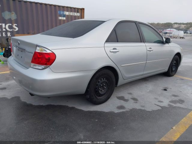 2005 TOYOTA CAMRY 4T1BE32K05U599620 Photo 3