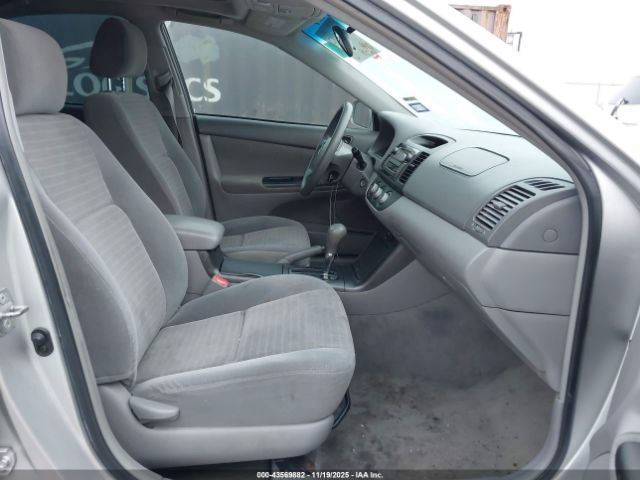 2005 TOYOTA CAMRY 4T1BE32K05U599620 Photo 4