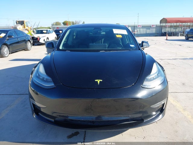 5YJ3E1EA5JF020981 Tesla Model 3 Long Range/mid Range