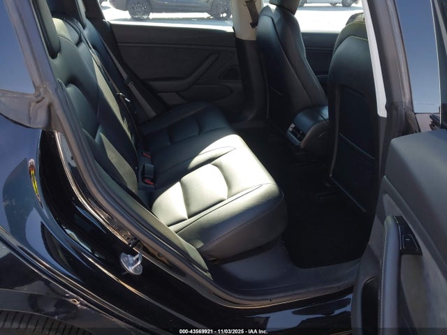 2018 TESLA MODEL 3 5YJ3E1EA5JF020981 Photo 7