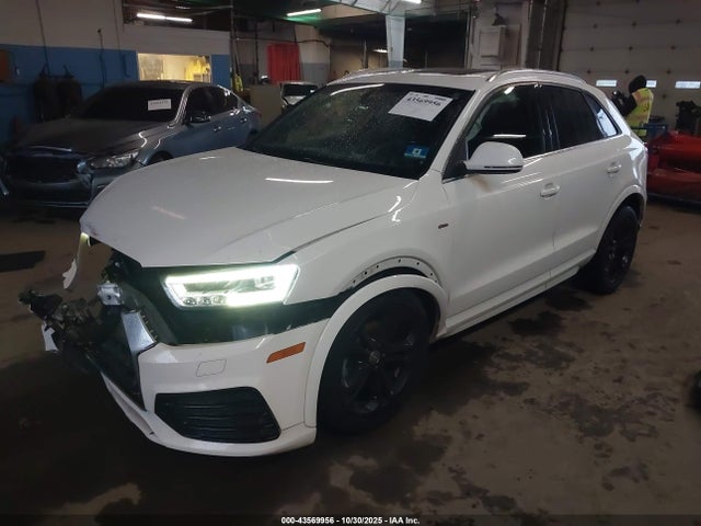 2016 AUDI Q3 WA1GFCFS6GR008367 Photo 1